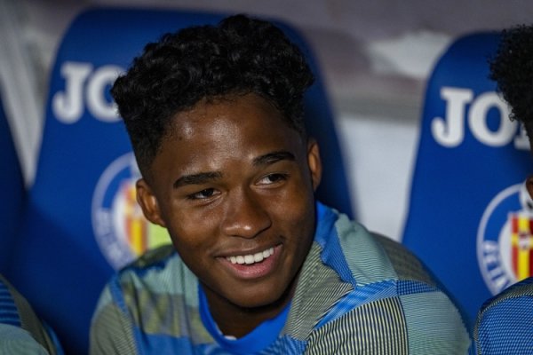 罗马诺：尽管英超球队有益恩德里克，但球员本东谈主更倾向于加盟里昂